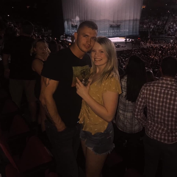 Meet your Posher, Casey - Picture 1 of 1